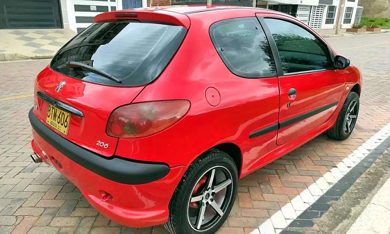 Peugeot 206 Coupe...