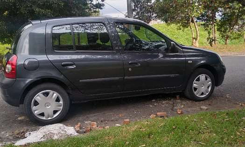 Vendo Renault Clio C...