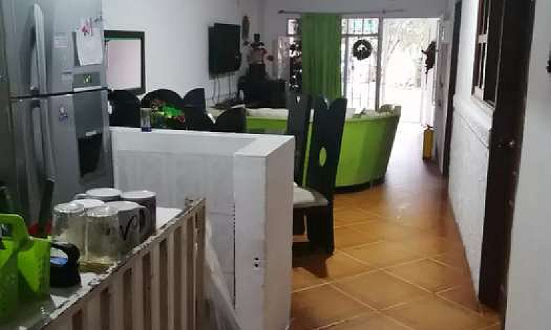 Se Vende Casa De Dos...