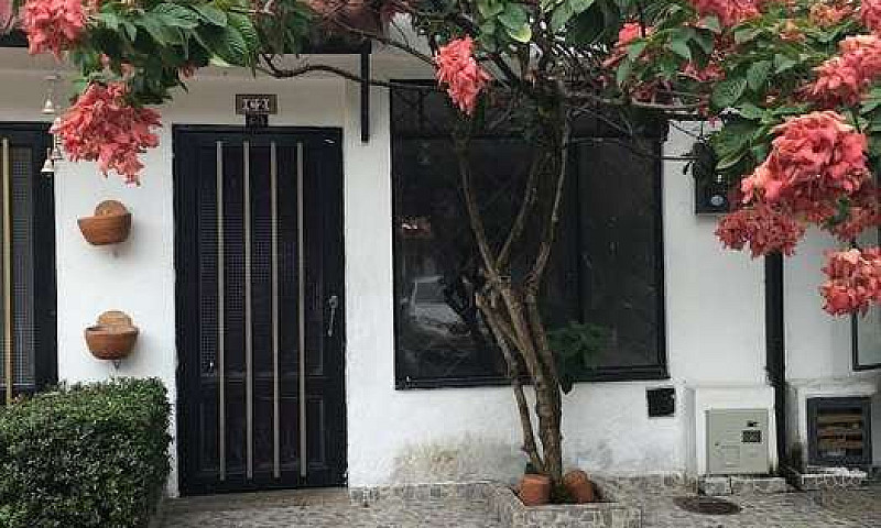Arriendo Casa Conjun...