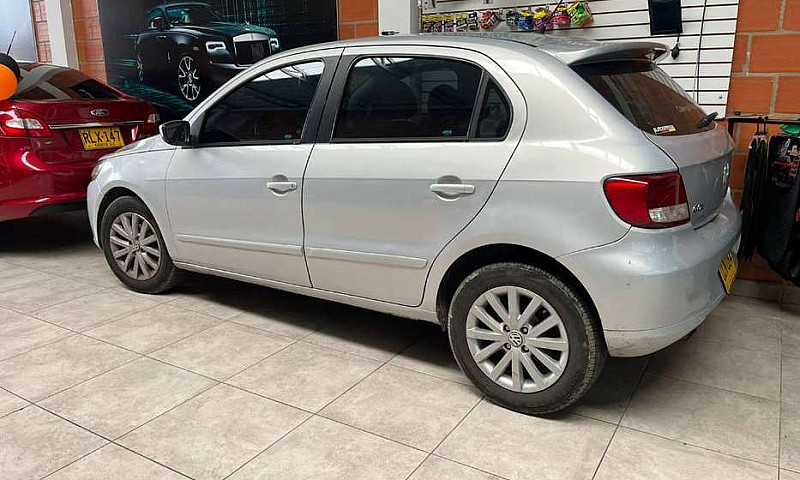 Volkswagen Gol...