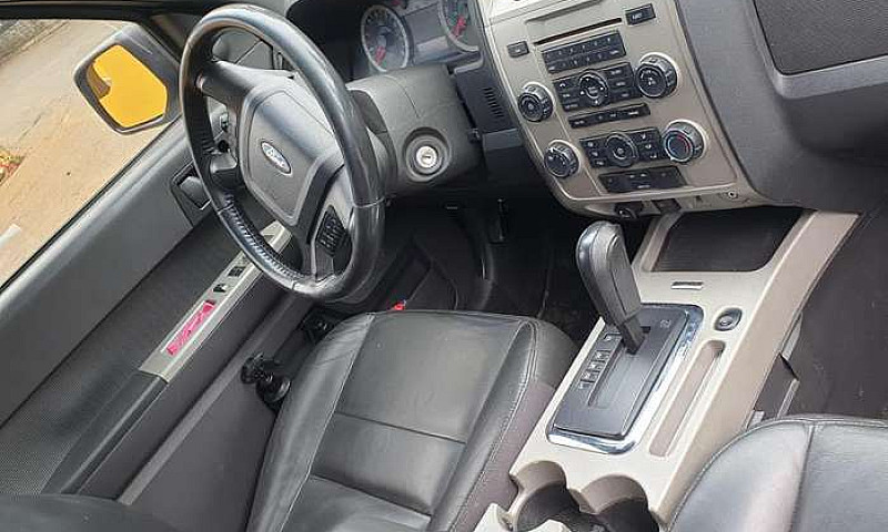 Ford Escape Xlt 2011...