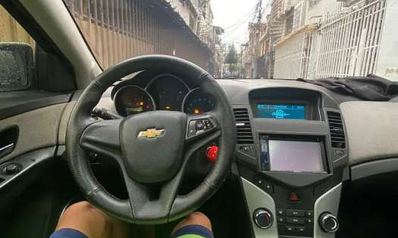 Carro Chevrolet Cruz...