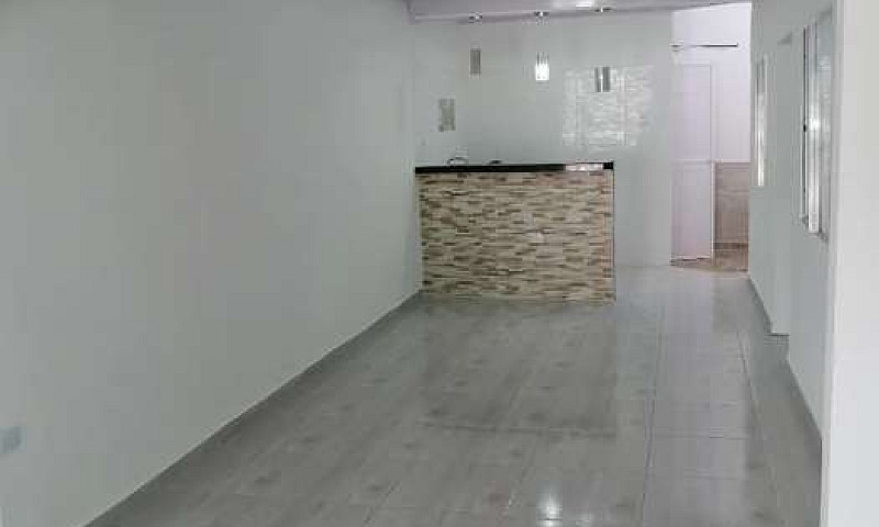 Vendo Casa...