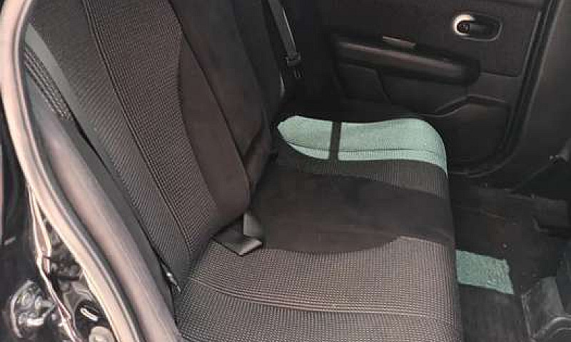Se Venda Nissan Tiid...