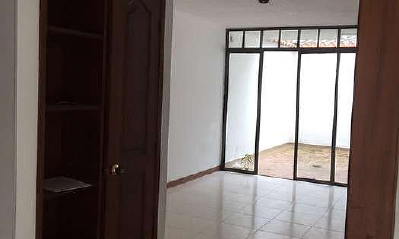 Arriendo Casa Conjun...
