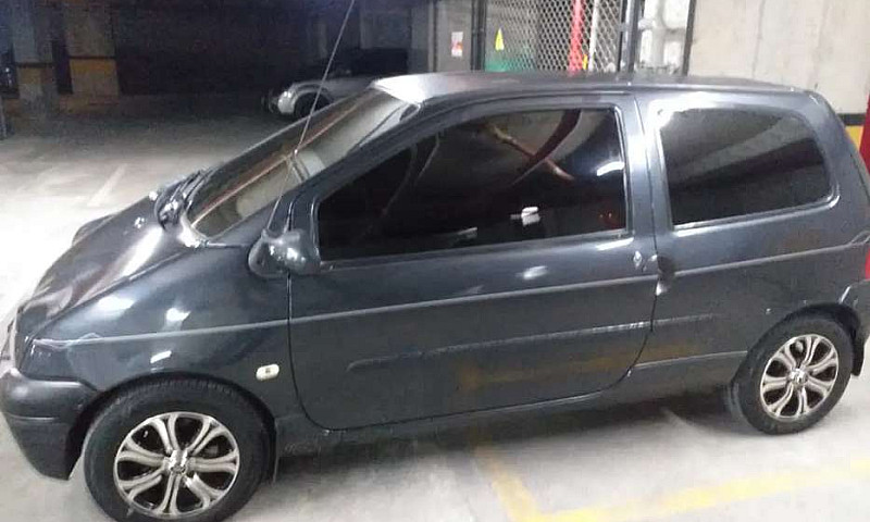 Se Vende Twingo...