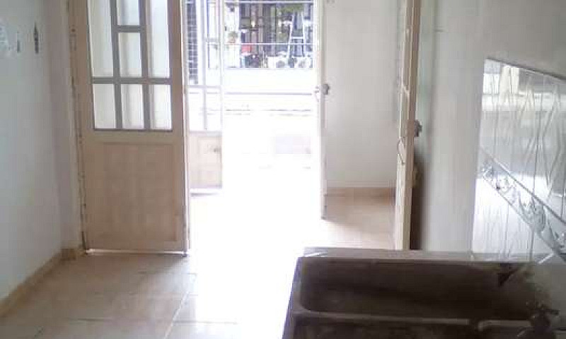 Apartamento Con Entr...