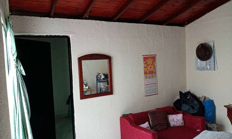 Casa Barrio Manantia...