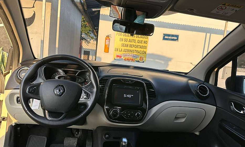 Renault Captur 2.0 I...