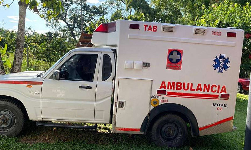 Vendo Ambulancia 4X4...