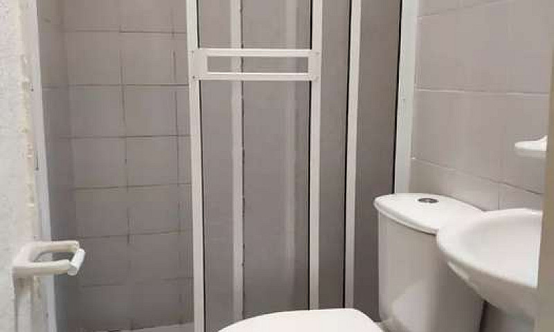 Casa Esquinera En Ar...
