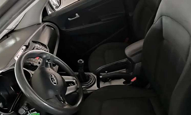 Camioneta Kia New Sp...