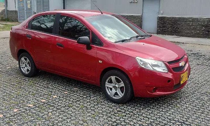 Vendo Automóvil Chev...