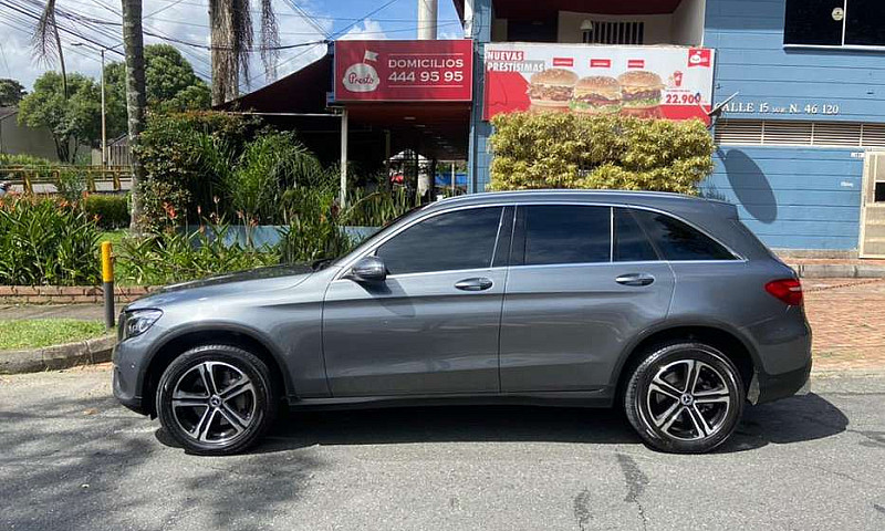 Mercedes Benz Glc 22...