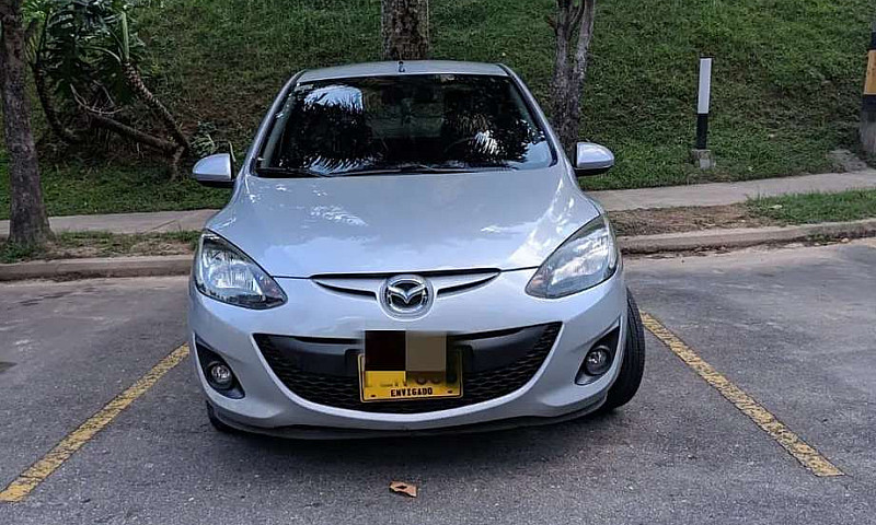 Mazda 2 En Excelente...