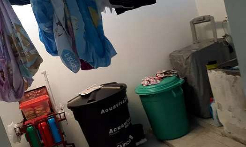 Vendo Esta Casa...