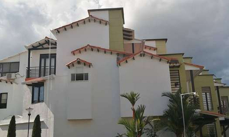 Arriendo Casa En Vil...