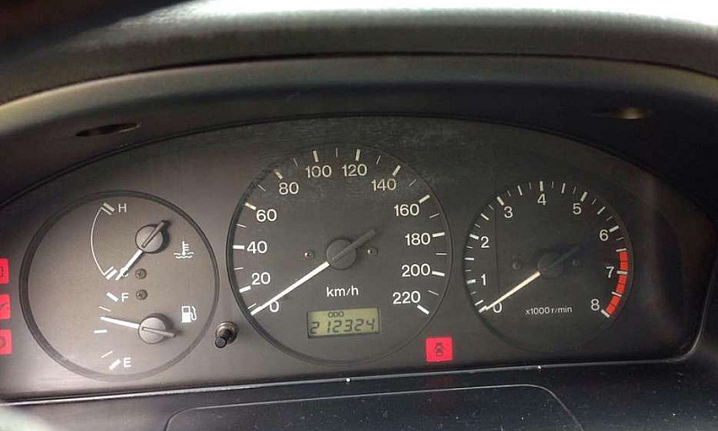 Mazda Allegro 1998 1...