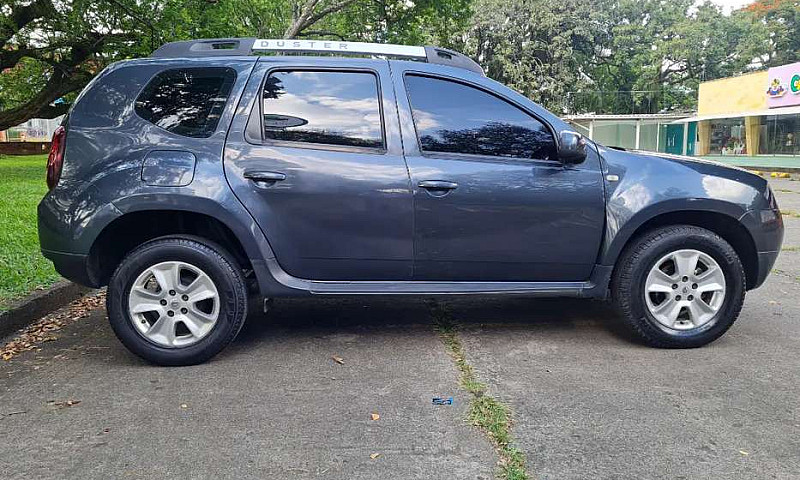 Renault Duster Dinam...
