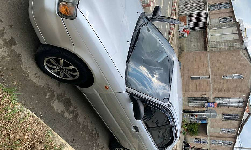 Vendo Chevrolet Este...