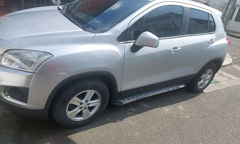 Vendo Chevrolet Trak...