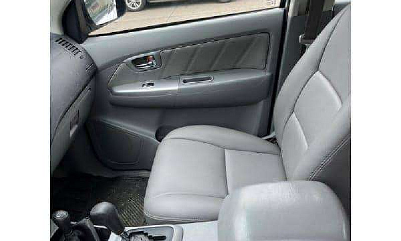 Toyota Hilux 3.0 Aut...