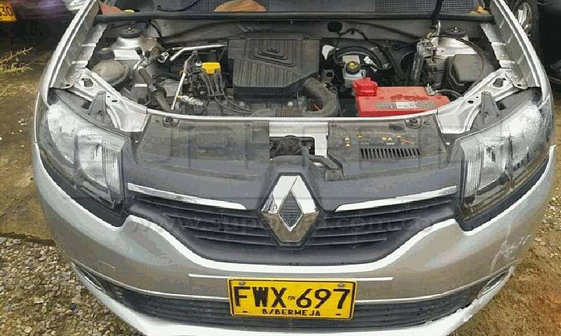 Renault Sandero Mt 1...