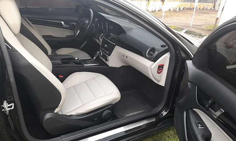 Sevende Mercedes C18...