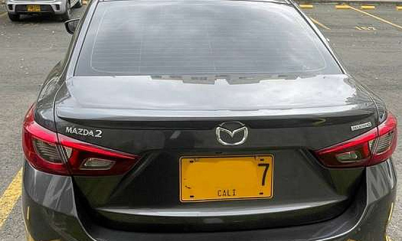 Mazda 2 Grand Tourin...