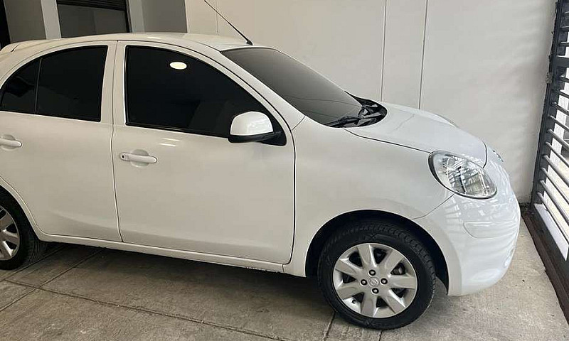 Nissan March Perfect...