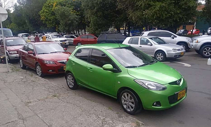 Vendo Carro Varato...