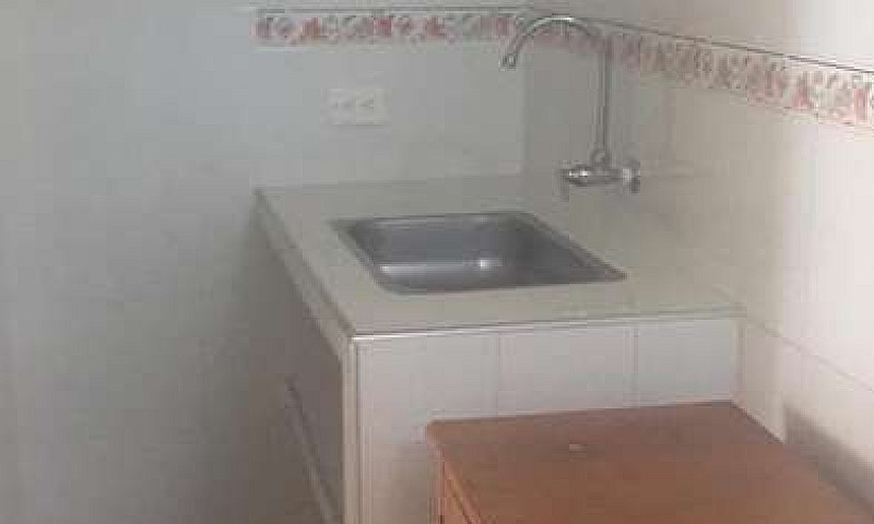 Arriendo Apartaestud...