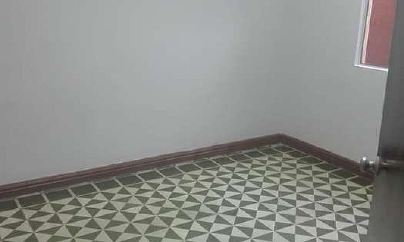 Casa Arriendo Barrio...