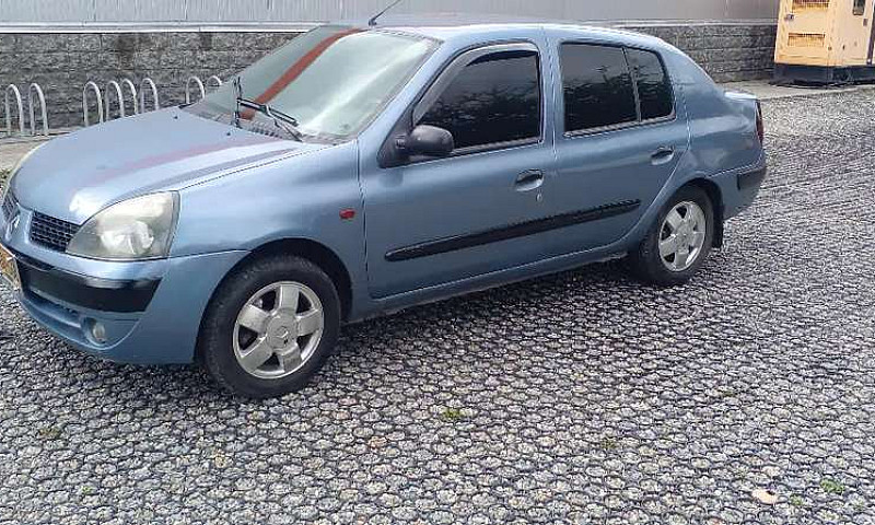 Vendo Renault Symbol...