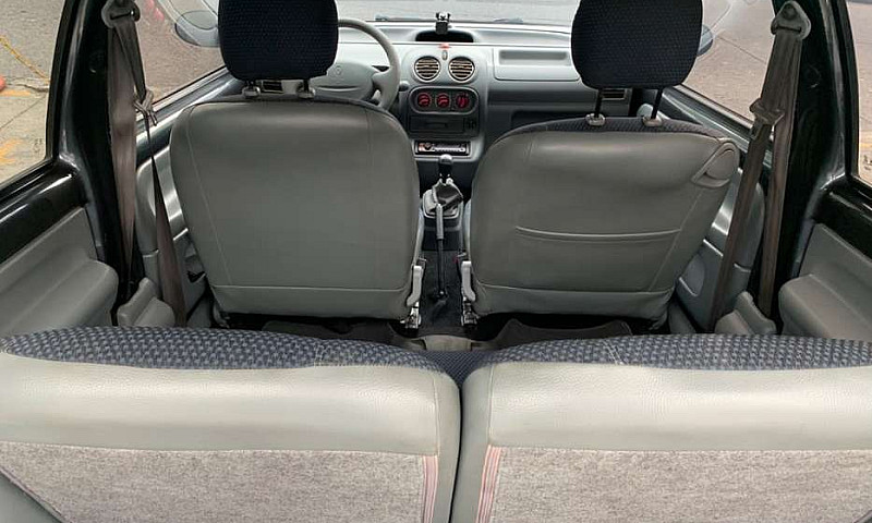 Twingo 2012...