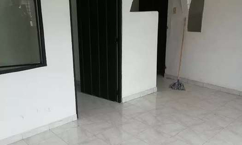 Vendo Casa...