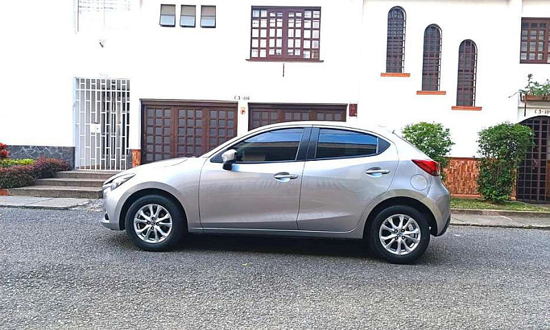 Mazda 2 2016 Touring...