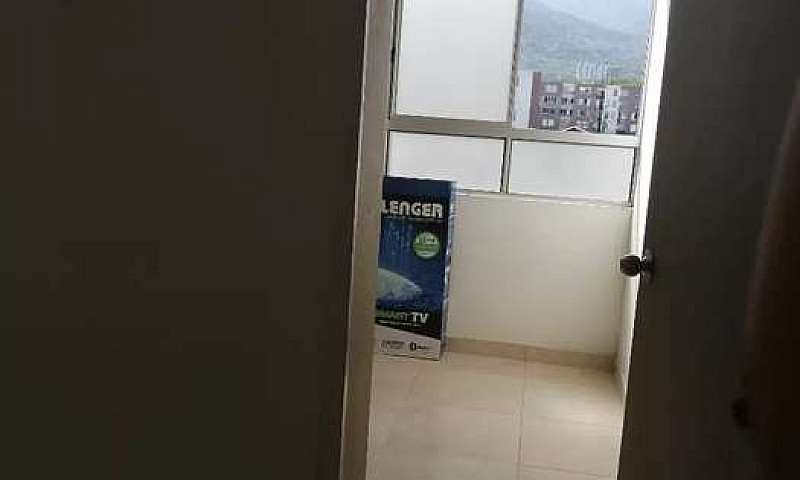 Se Arrienda Cómoda H...