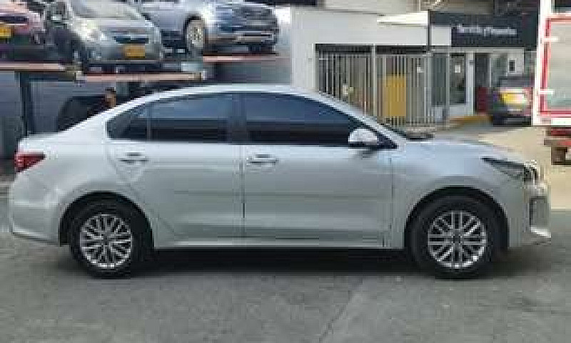 Kia Rio 2020...