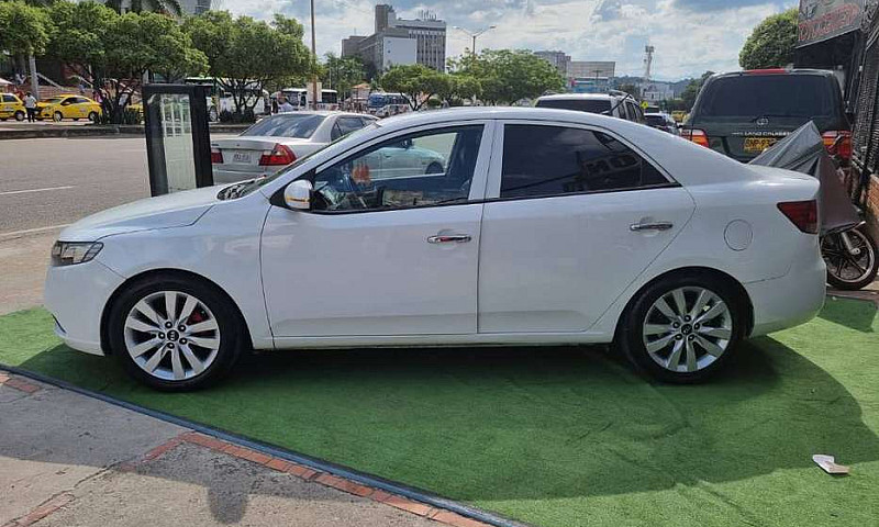 Kia Cerato Forte Sx ...