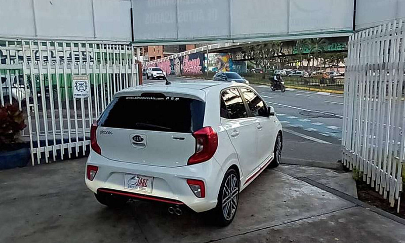 Kia Picanto Gt Line...