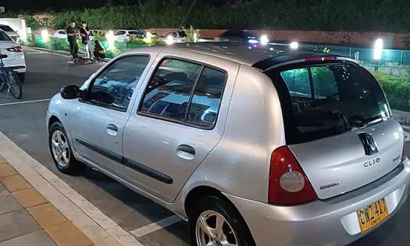 Vendo Clio Campus 20...