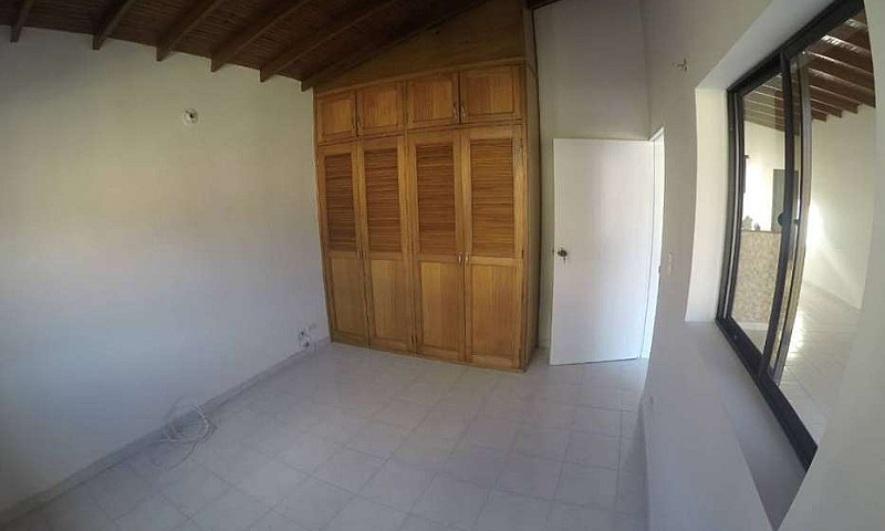 Vendo Apartamento En...