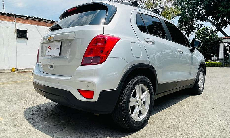 Chevrolet Tracker Ls...