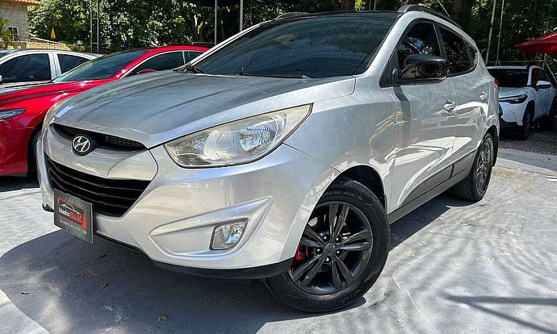 Hyundai Tucson Ix-35...