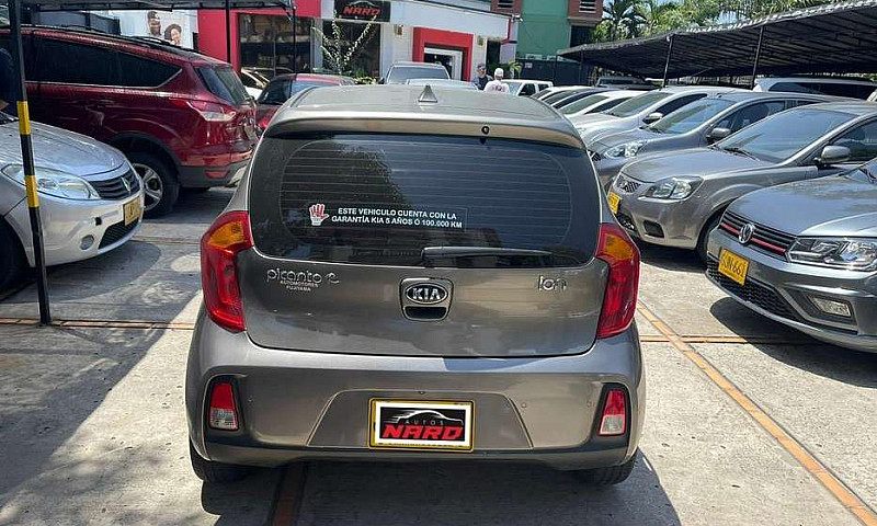 Kia Picanto Suma 1.2...