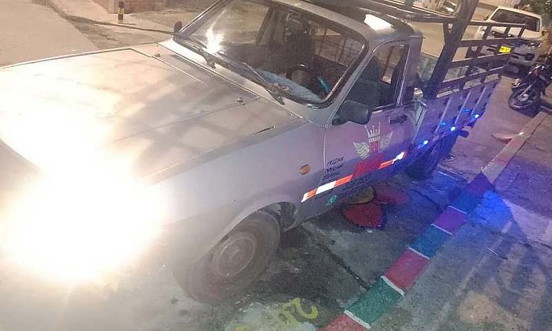 Camioneta Dacia...