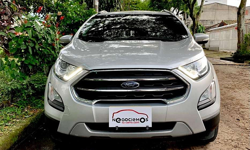 Ford Ecosport Titani...