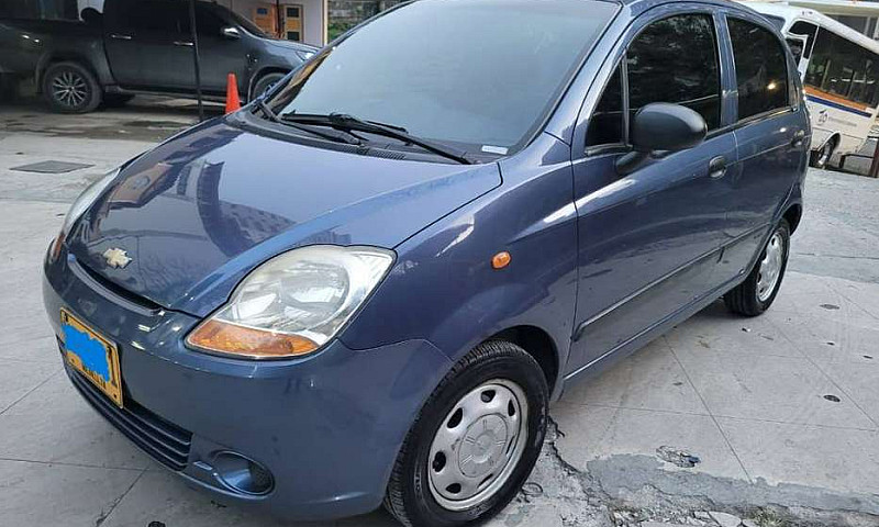 Vendo Chevrolet Spar...